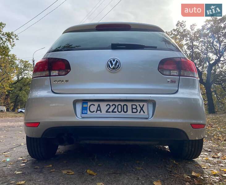 Хетчбек Volkswagen Golf 2012 в Черкасах