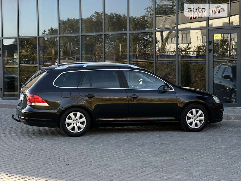 Универсал Volkswagen Golf 2008 в Виннице