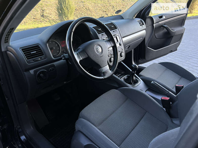 Универсал Volkswagen Golf 2008 в Виннице