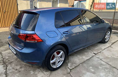 Хетчбек Volkswagen Golf 2013 в Заставній
