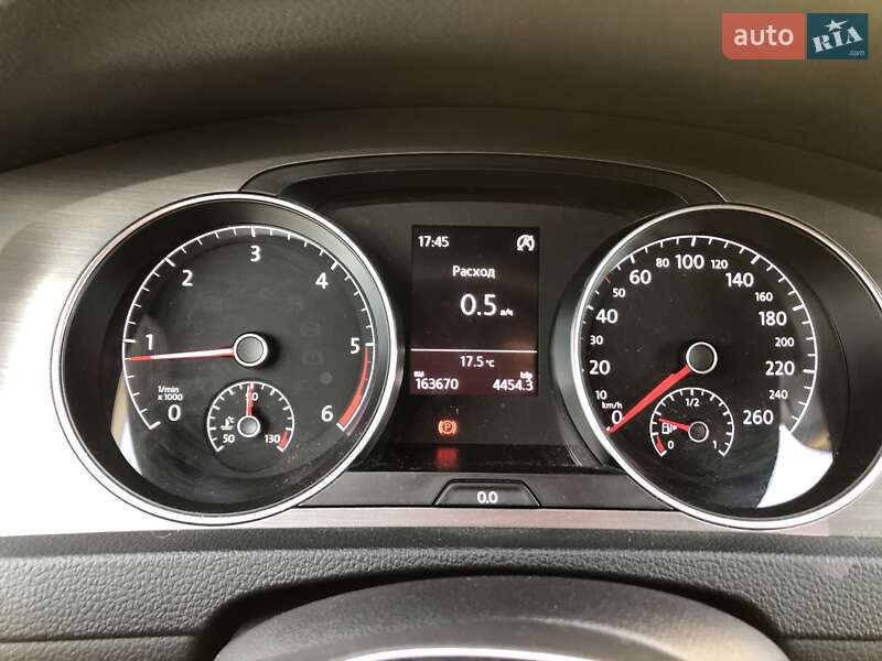 Універсал Volkswagen Golf 2013 в Трускавці