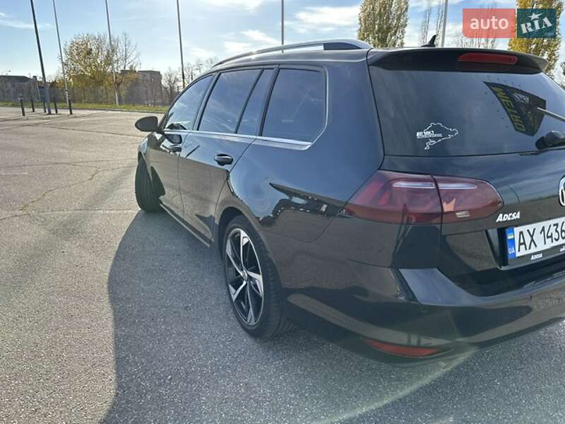 Універсал Volkswagen Golf 2015 в Харкові