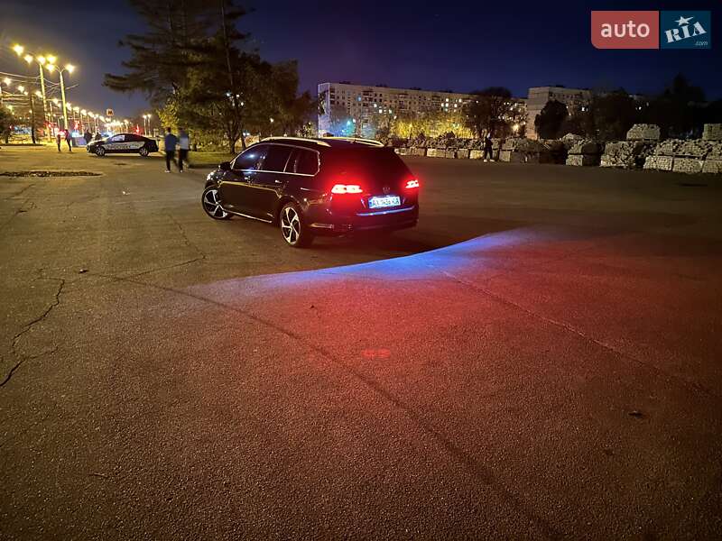 Універсал Volkswagen Golf 2015 в Харкові