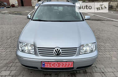 Универсал Volkswagen Golf 2003 в 