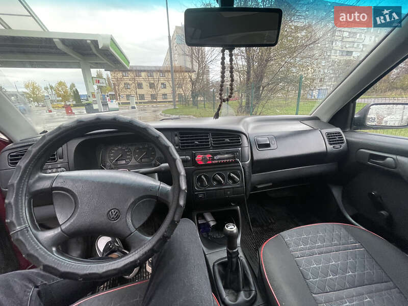 Хетчбек Volkswagen Golf 1991 в Кременчуці