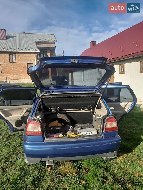 Хэтчбек Volkswagen Golf 1997 в Тернополе