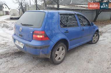 Хэтчбек Volkswagen Golf 1998 в Харькове