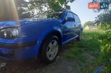 Хэтчбек Volkswagen Golf 1998 в Харькове