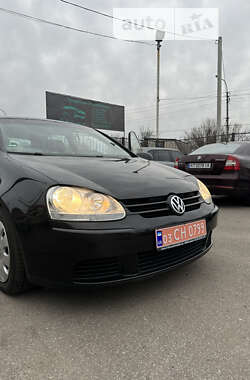 Хетчбек Volkswagen Golf 2006 в Чернігові