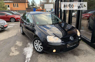 Хетчбек Volkswagen Golf 2008 в Харкові