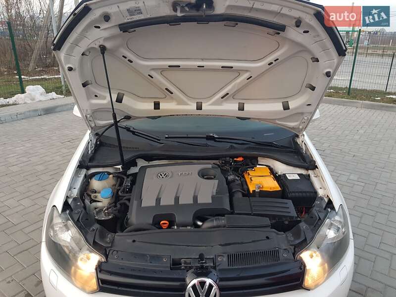 Універсал Volkswagen Golf 2011 в Кропивницькому