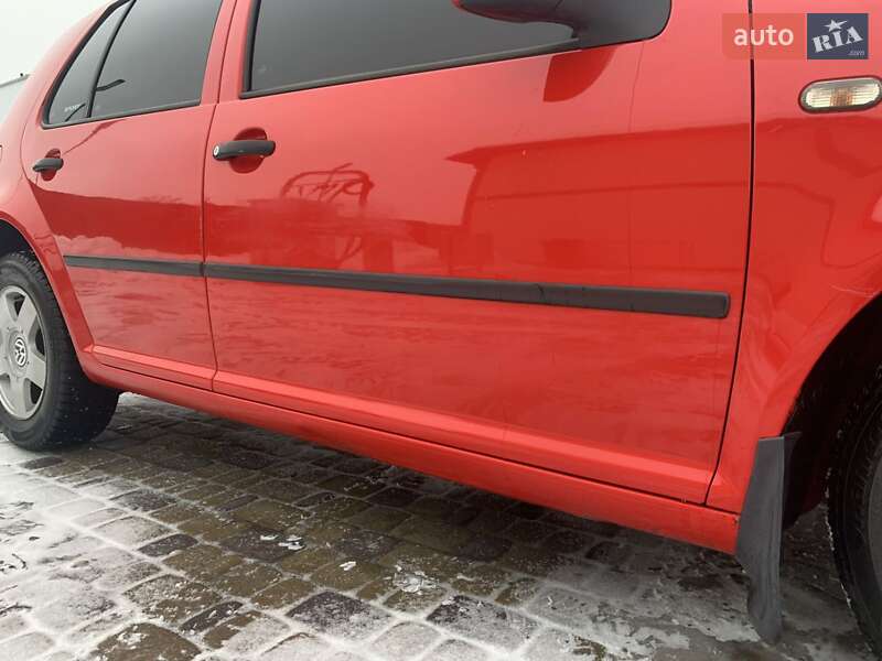 Хетчбек Volkswagen Golf 1999 в Тернополі