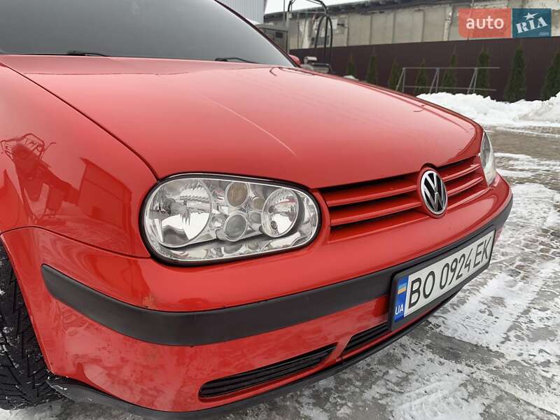 Хетчбек Volkswagen Golf 1999 в Тернополі