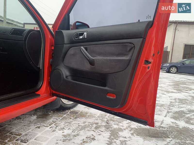 Хетчбек Volkswagen Golf 1999 в Тернополі