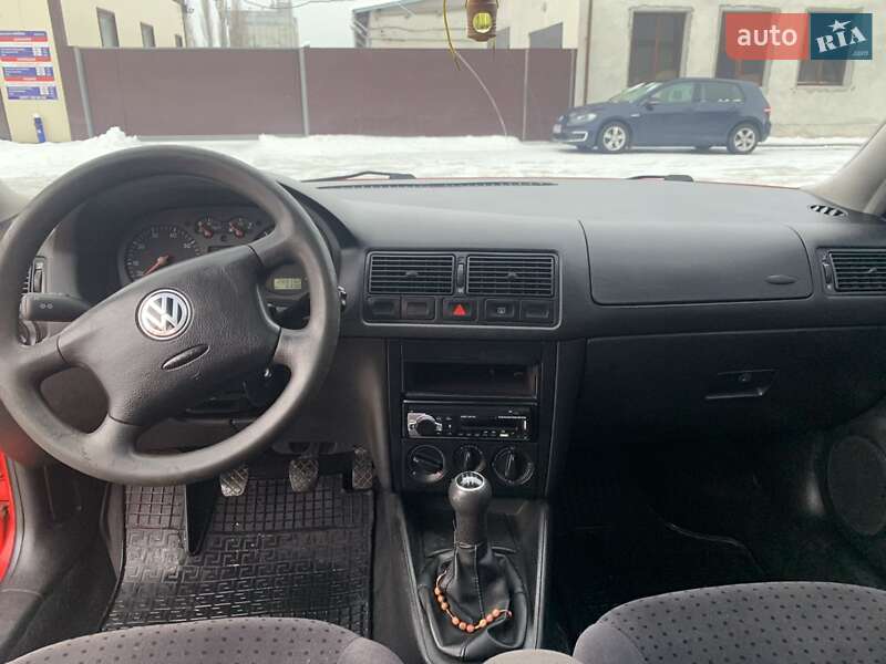 Хетчбек Volkswagen Golf 1999 в Тернополі
