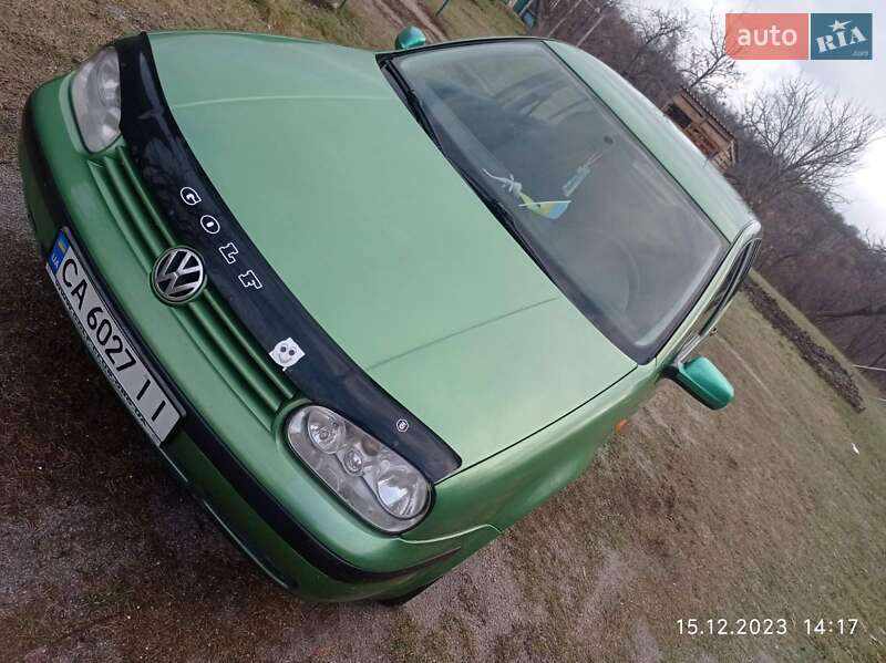 Volkswagen Golf 1998