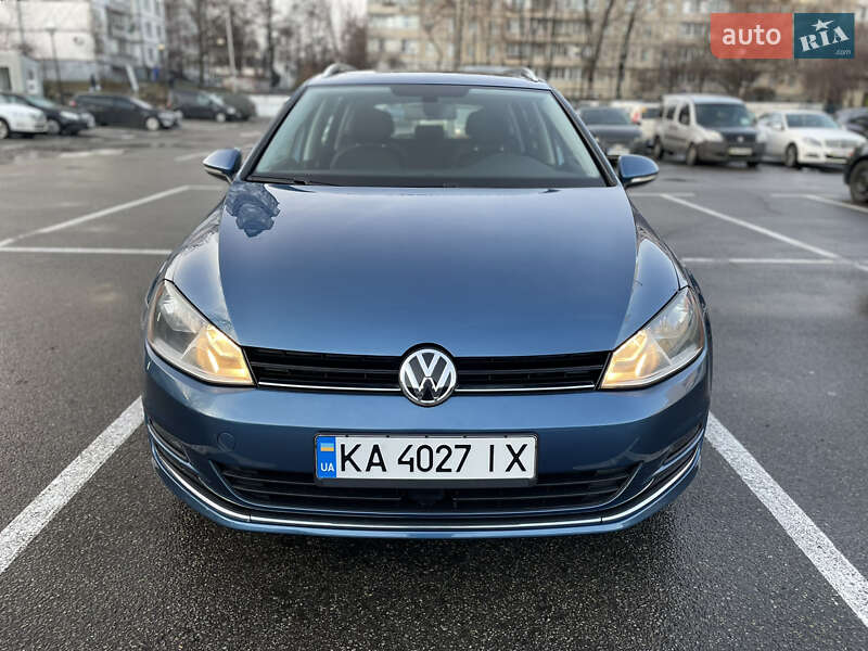 Універсал Volkswagen Golf 2016 в Києві