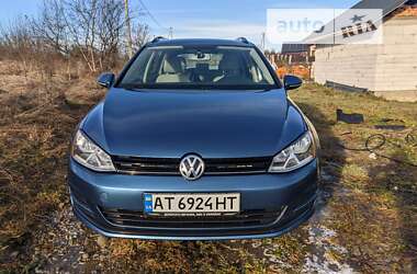 Универсал Volkswagen Golf 2015 в Ивано-Франковске