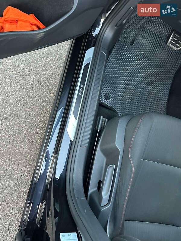 Універсал Volkswagen Golf 2017 в Врадіївці