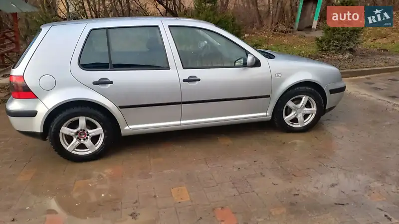 Volkswagen Golf 2002 VIN WVWZZZ1JZ3W260618 фото оголошення 4 з 45