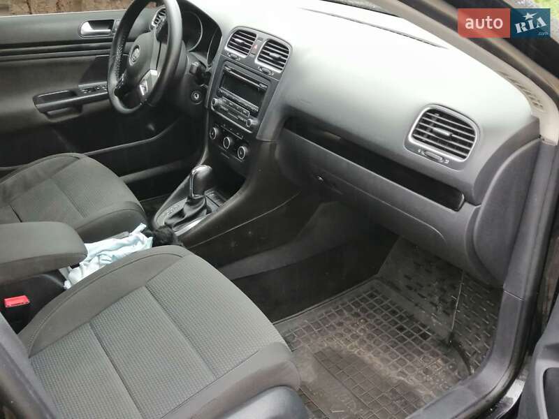 Универсал Volkswagen Golf 2013 в Житомире