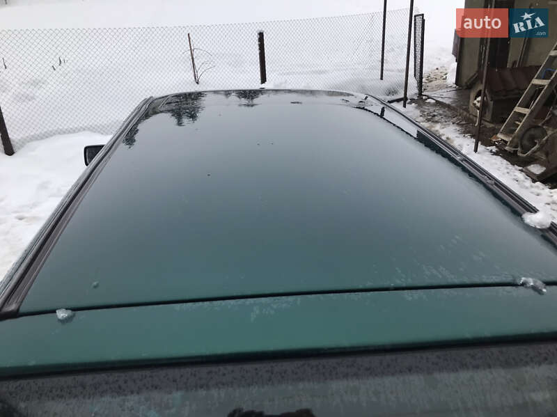 Хэтчбек Volkswagen Golf 1995 в Самборе