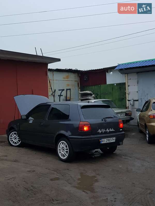 Хетчбек Volkswagen Golf 1991 в Києві
