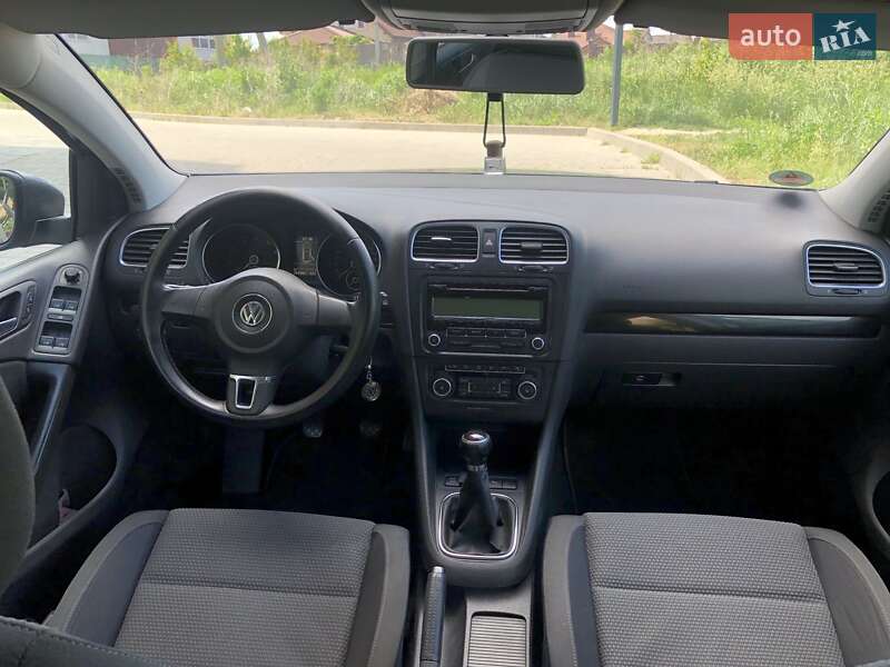 Хетчбек Volkswagen Golf 2008 в Ізяславі