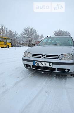 Універсал Volkswagen Golf 2001 в Чигирину