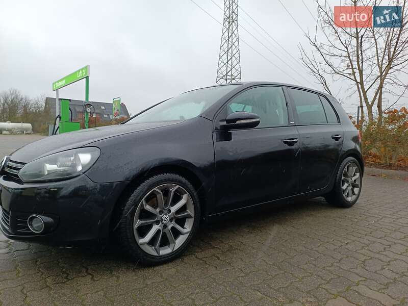 Хетчбек Volkswagen Golf 2012 в Луцьку