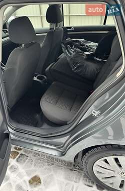 Универсал Volkswagen Golf 2009 в 