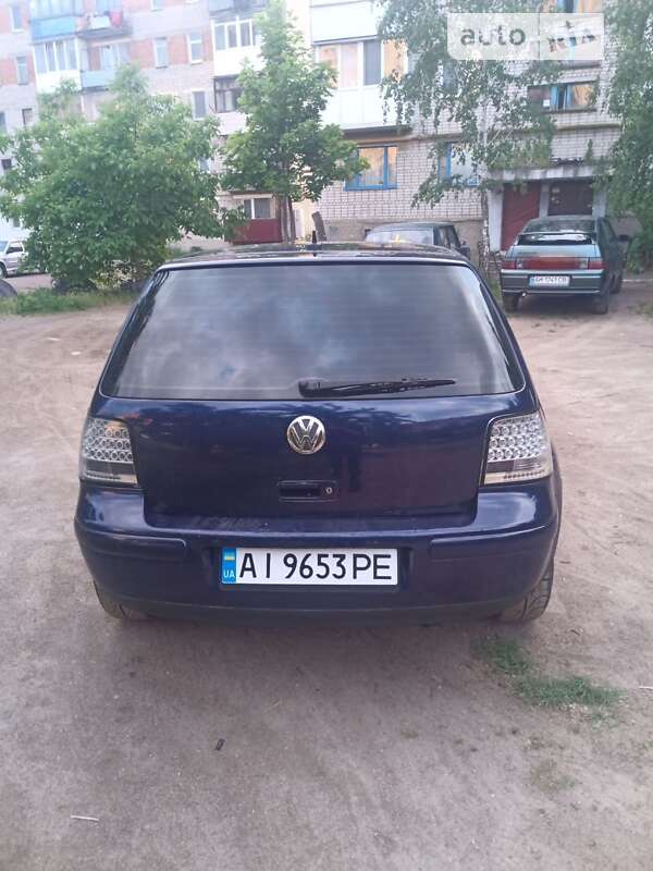 Хетчбек Volkswagen Golf 1999 в Коростені