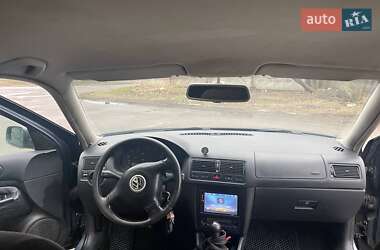 Хэтчбек Volkswagen Golf 2000 в Николаеве