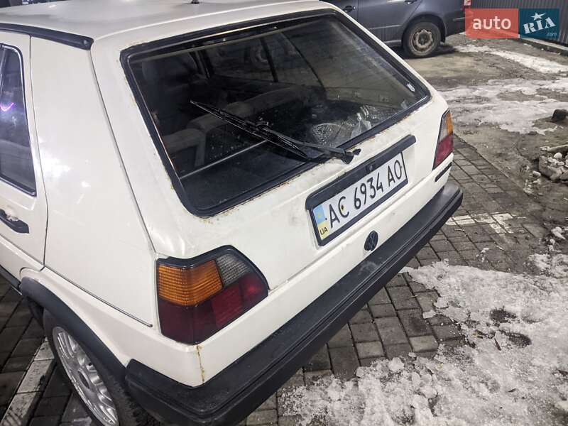 Хетчбек Volkswagen Golf 1989 в Рівному