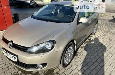 Універсал Volkswagen Golf 2012 в Дніпрі