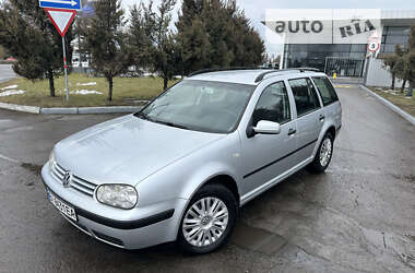 Універсал Volkswagen Golf 2001 в Полтаві