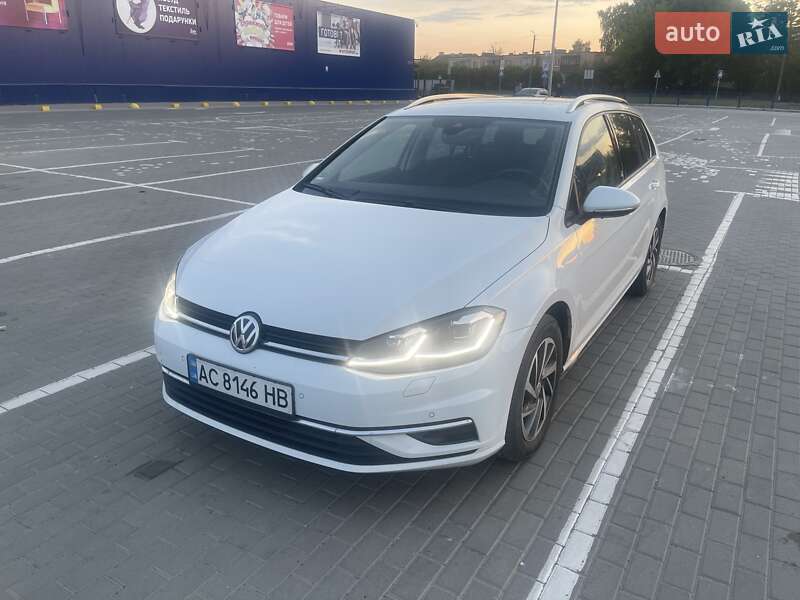 Универсал Volkswagen Golf 2017 в Ковеле
