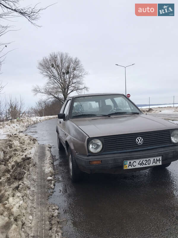 Хэтчбек Volkswagen Golf 1985 в Любомле