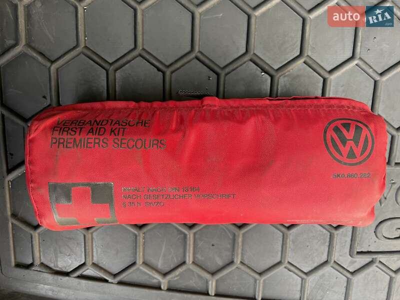 Універсал Volkswagen Golf 2014 в Києві