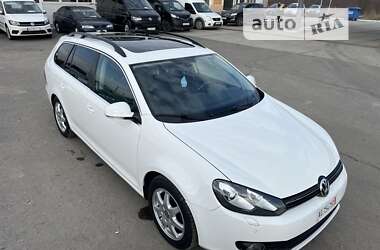 Універсал Volkswagen Golf 2010 в Ужгороді