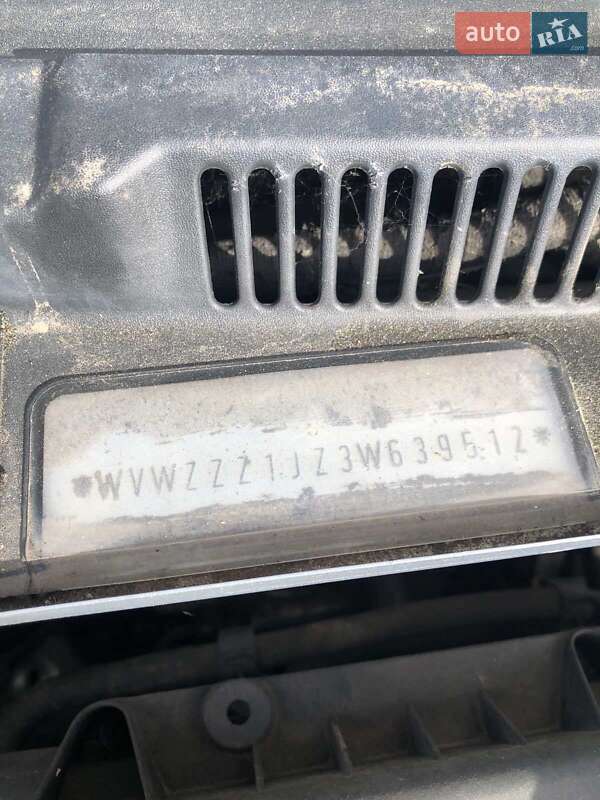 Хетчбек Volkswagen Golf 2003 в Бучачі