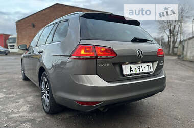 Универсал Volkswagen Golf 2017 в 