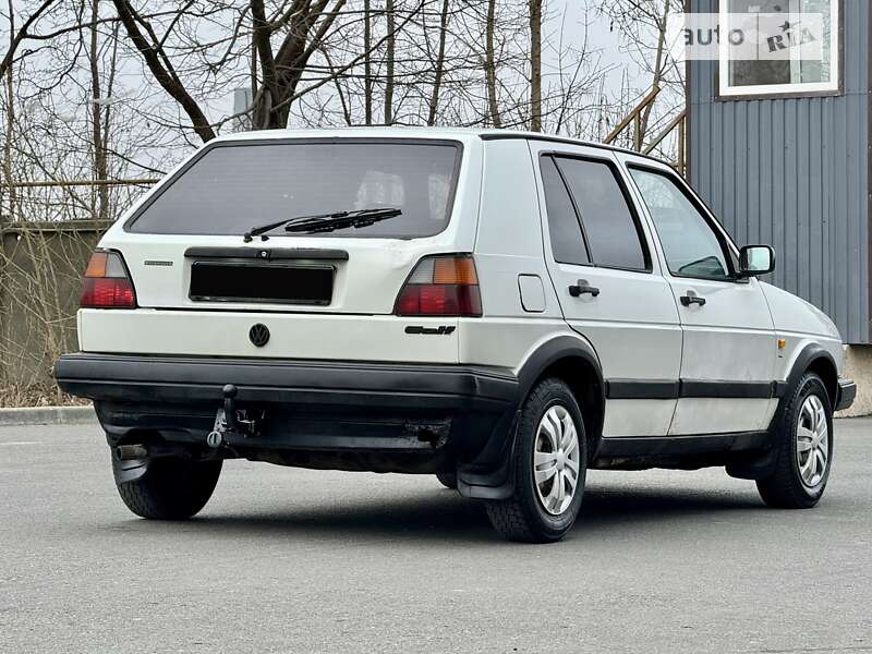 Хэтчбек Volkswagen Golf 1990 в Одессе