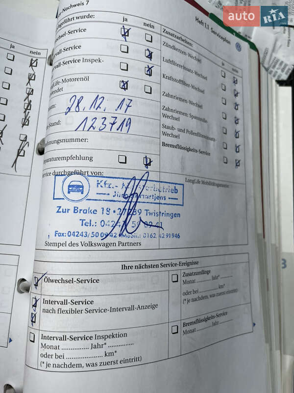 Хэтчбек Volkswagen Golf 2005 в Виннице