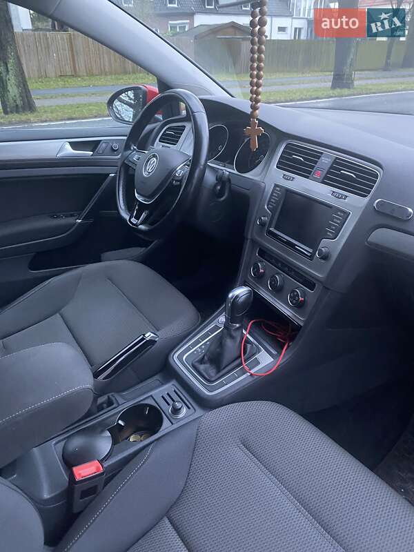 Универсал Volkswagen Golf 2015 в Харькове