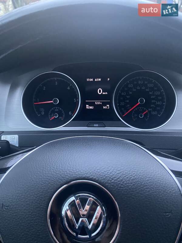 Универсал Volkswagen Golf 2015 в Харькове