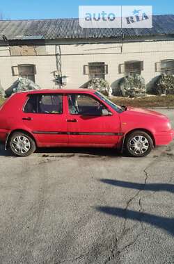 Хетчбек Volkswagen Golf 1997 в Києві