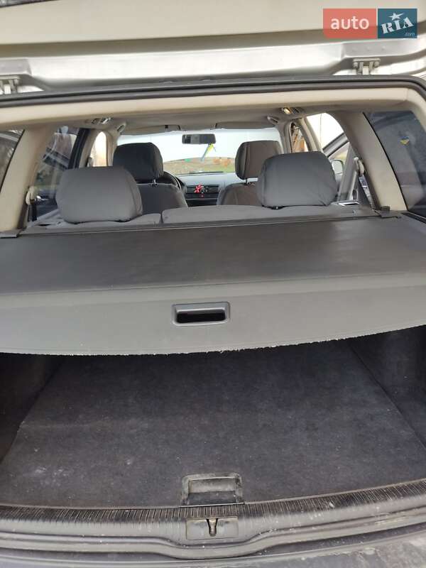 Универсал Volkswagen Golf 2003 в Ивано-Франковске