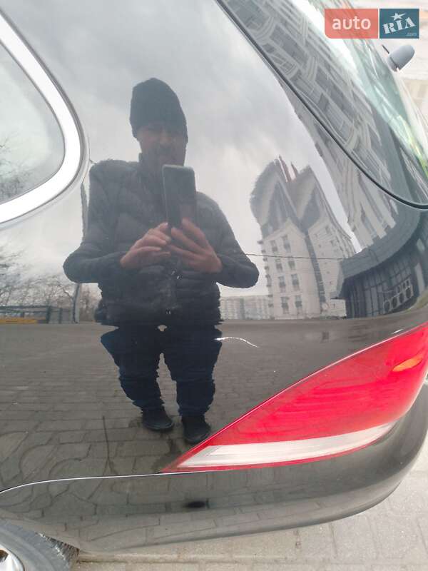 Універсал Volkswagen Golf 2012 в Івано-Франківську