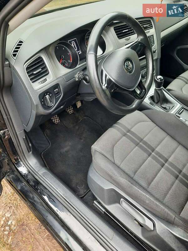 Универсал Volkswagen Golf 2016 в Львове фото 15 Универсал Volkswagen Golf 2016 в Львове